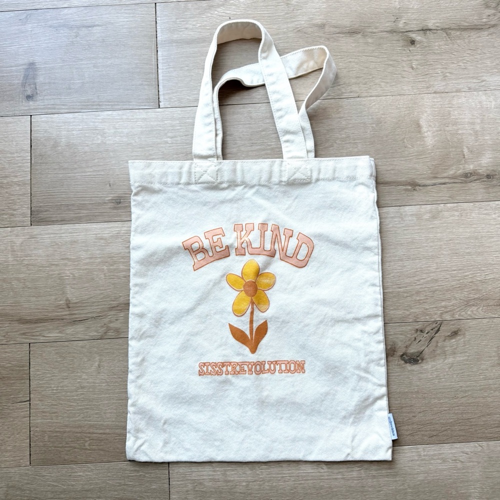 Sisstrevolution surfer girl boho retro be kind daisy canvas tote bag small